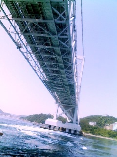 勴B