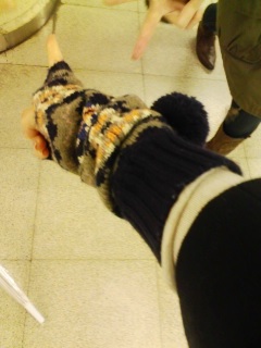 qlYsL 1ځ
